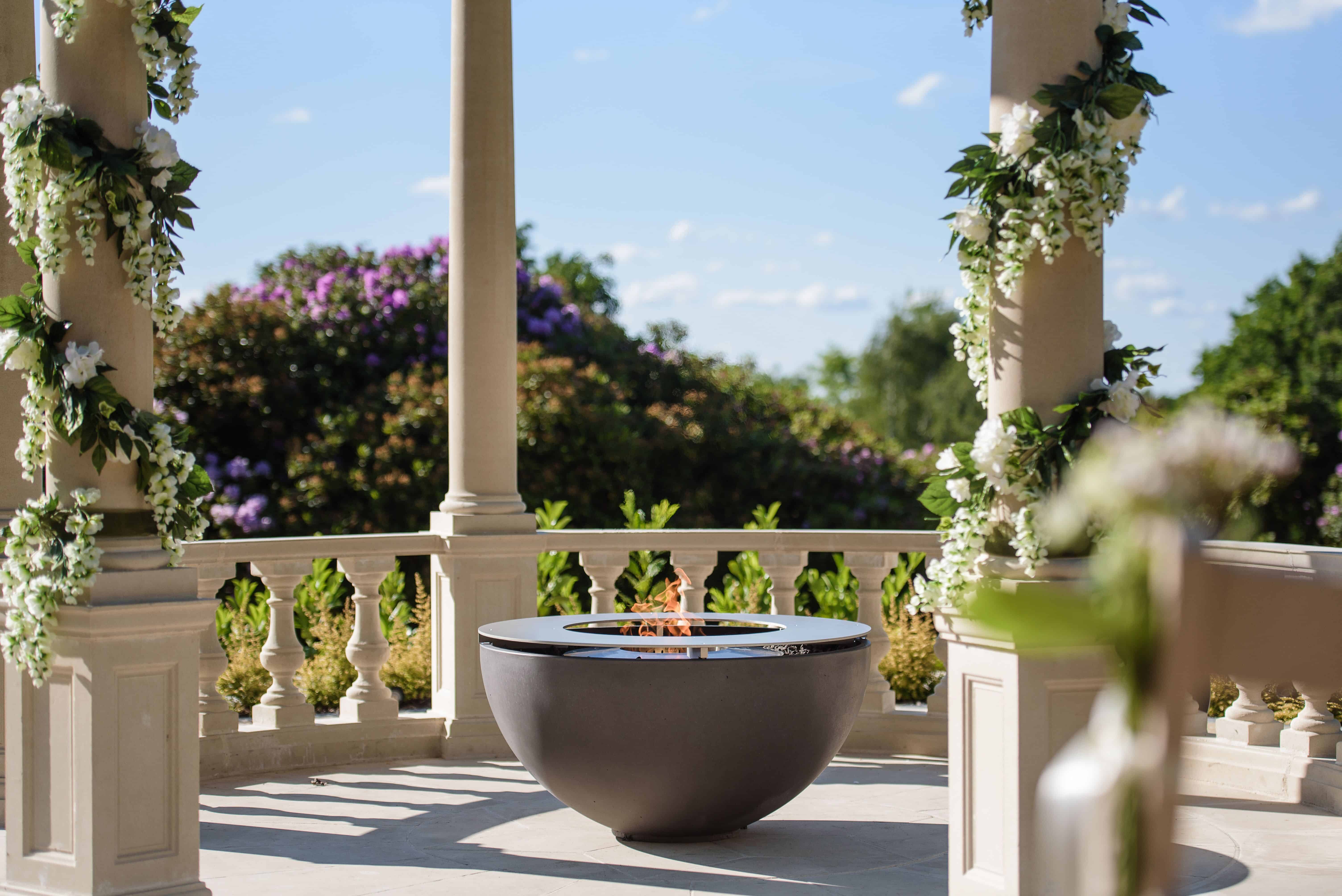 Hemi fire pit Kent hotel