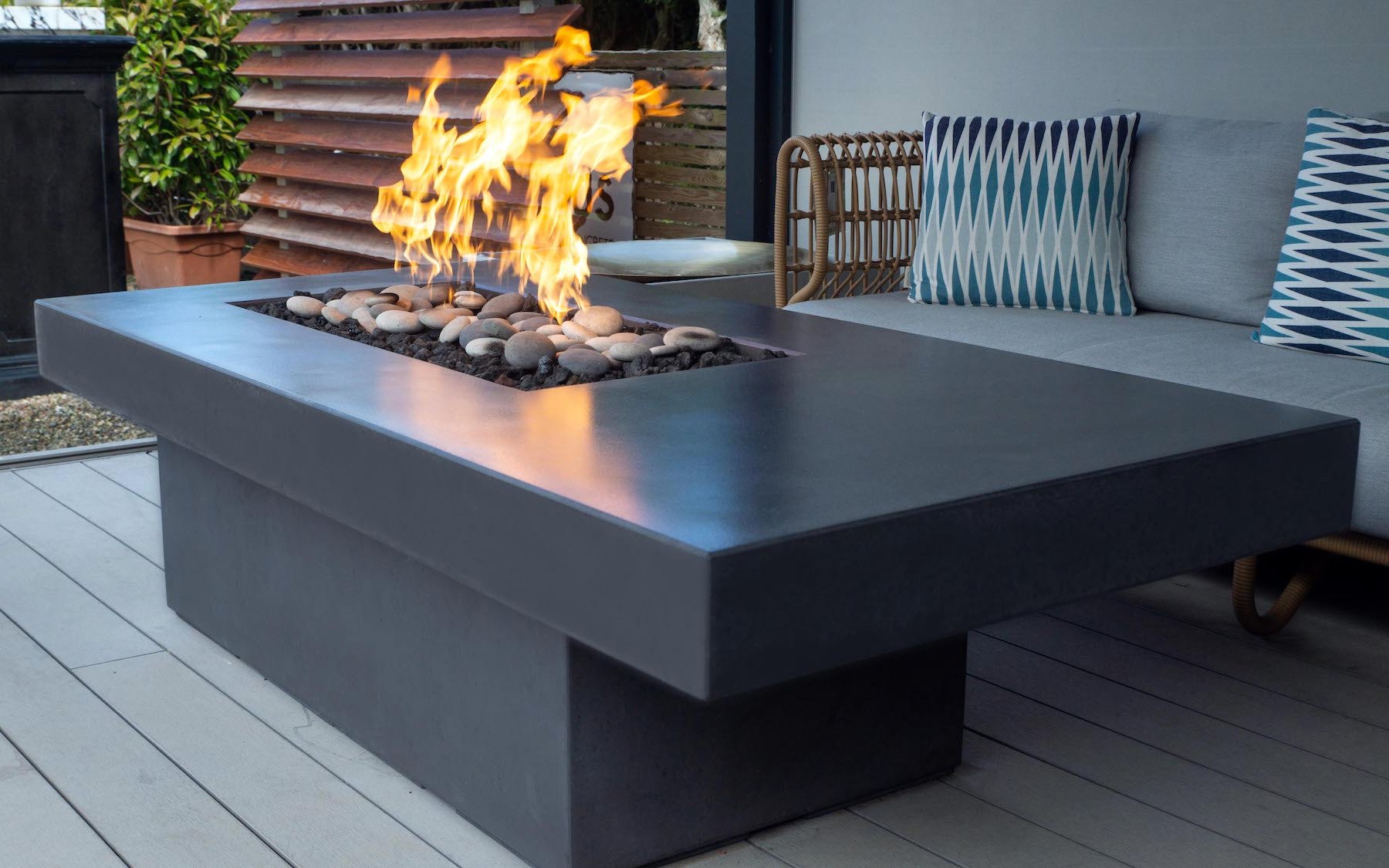 Solus Tavolo gas and propane fire table/fire pti