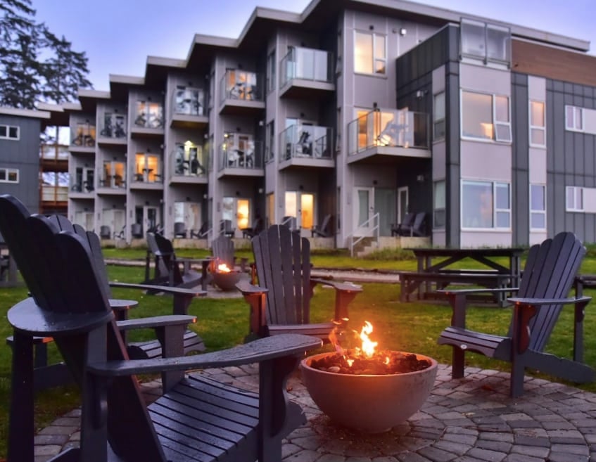 Pacific Sands Resort fire pit