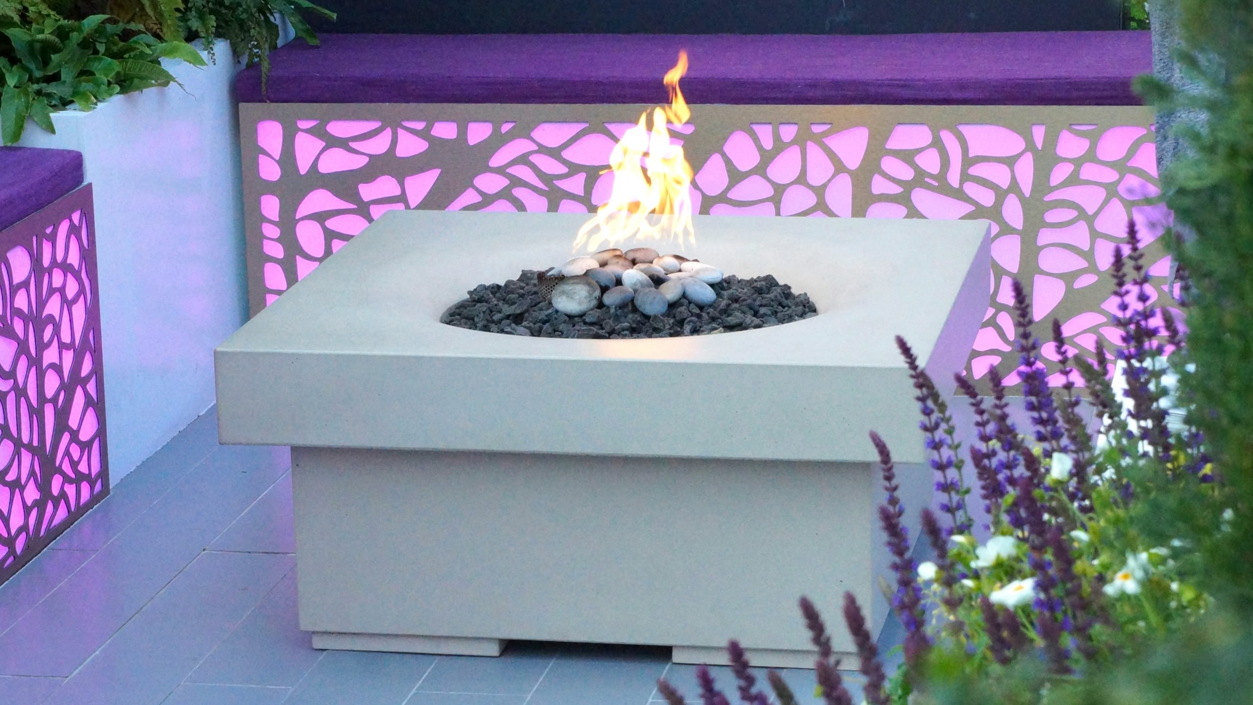 Lava Rock Arrangements for Your Fire Pit