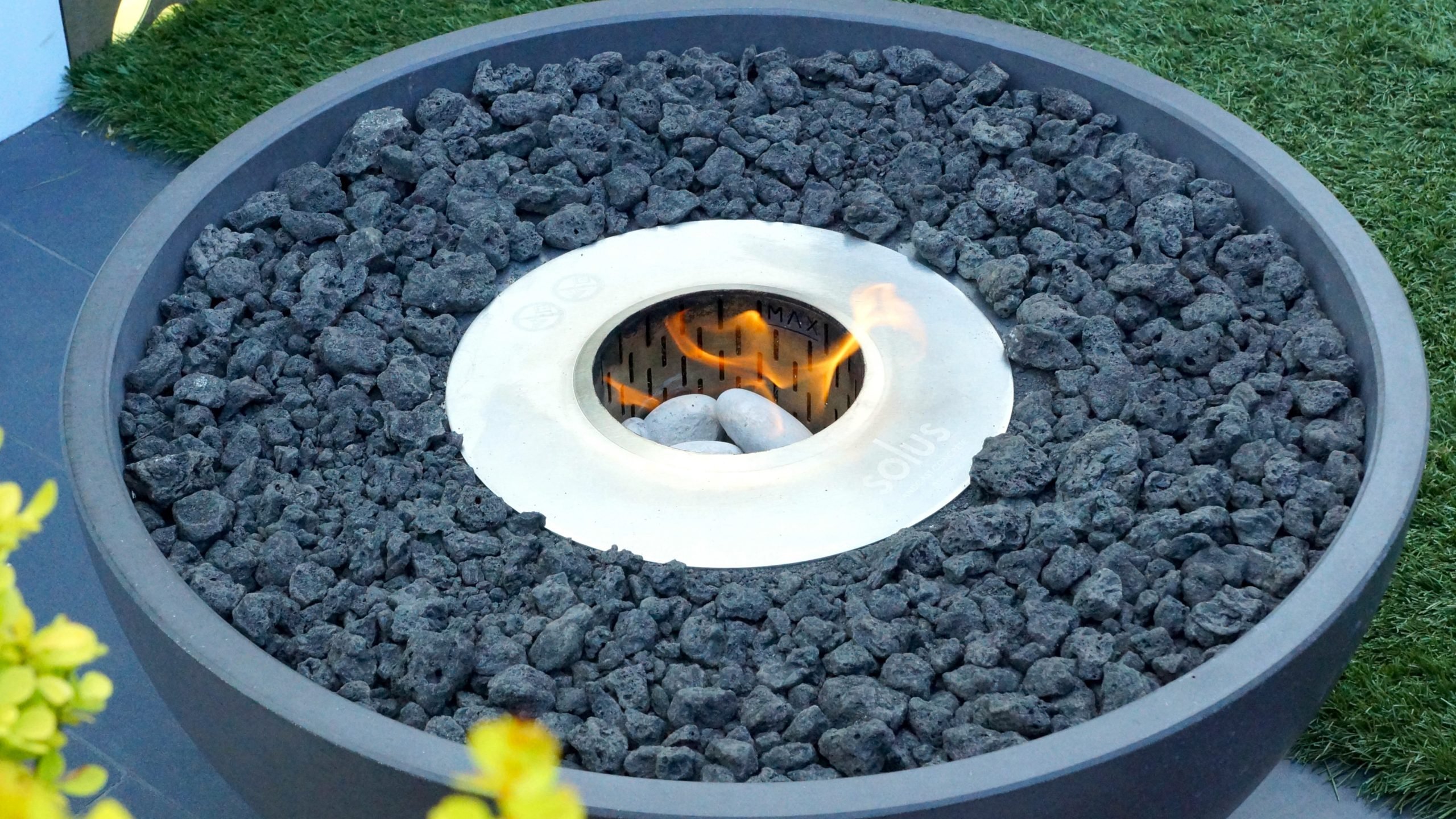 Lava Rock Arrangements for Your Fire Pit