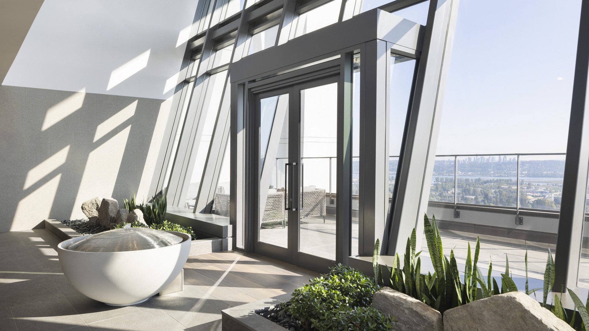 Creating a relaxing space with Solus Decor water features