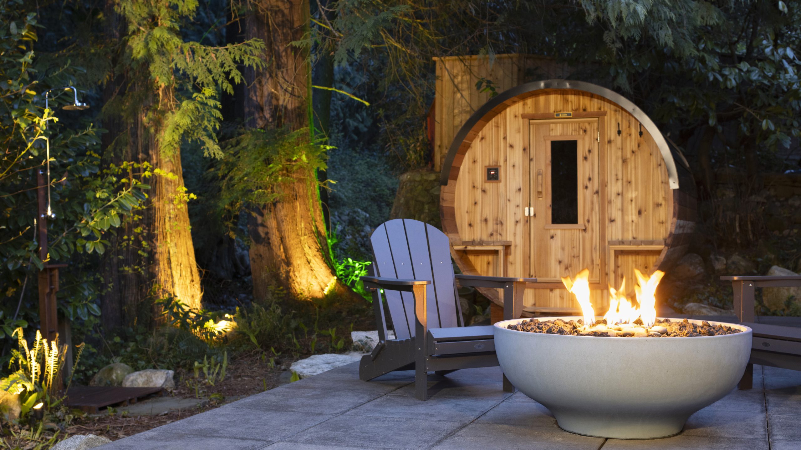 Integrating Gas Fire Features into Modern Outdoor Spaces